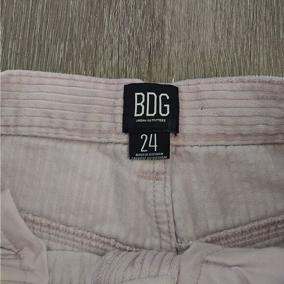 BDG Corduroy Pants in Lavender. Wide Wale, High Rise, Slightly Cropped Leg Fit - Picture 2 of 6